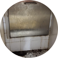 Leaking Rubbish / Odour